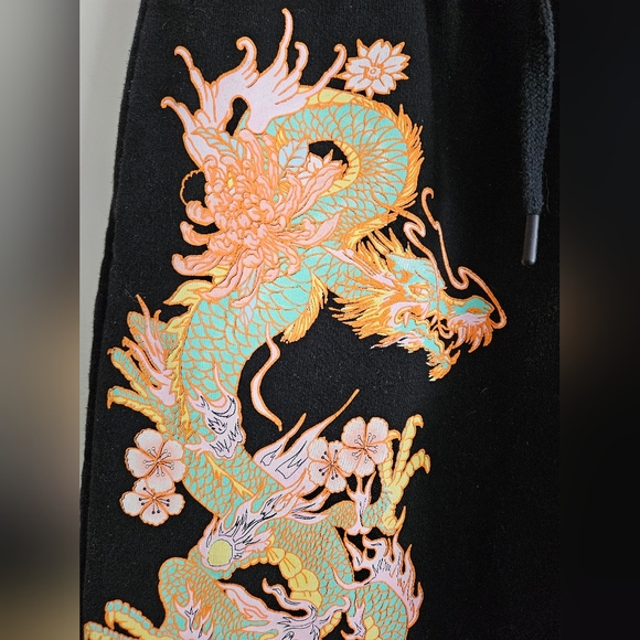 Bershka Dragon Sweatpants Black Asian Flower Design "Eternal Return" Size Small - Picture 4 of 14